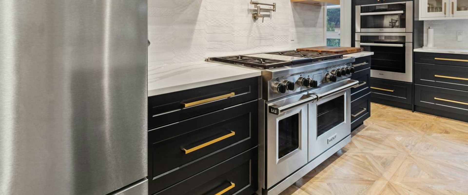 Captivating Your Audience with Kitchen Remodeling Challenges and Solutions