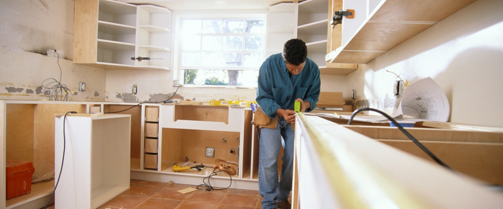 A Complete Guide to Asking for Referrals from a Kitchen Remodeling Contractor