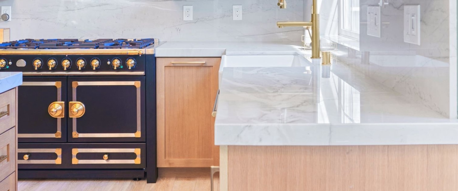 Verifying Licenses and Insurance for Kitchen Remodeling Contractors